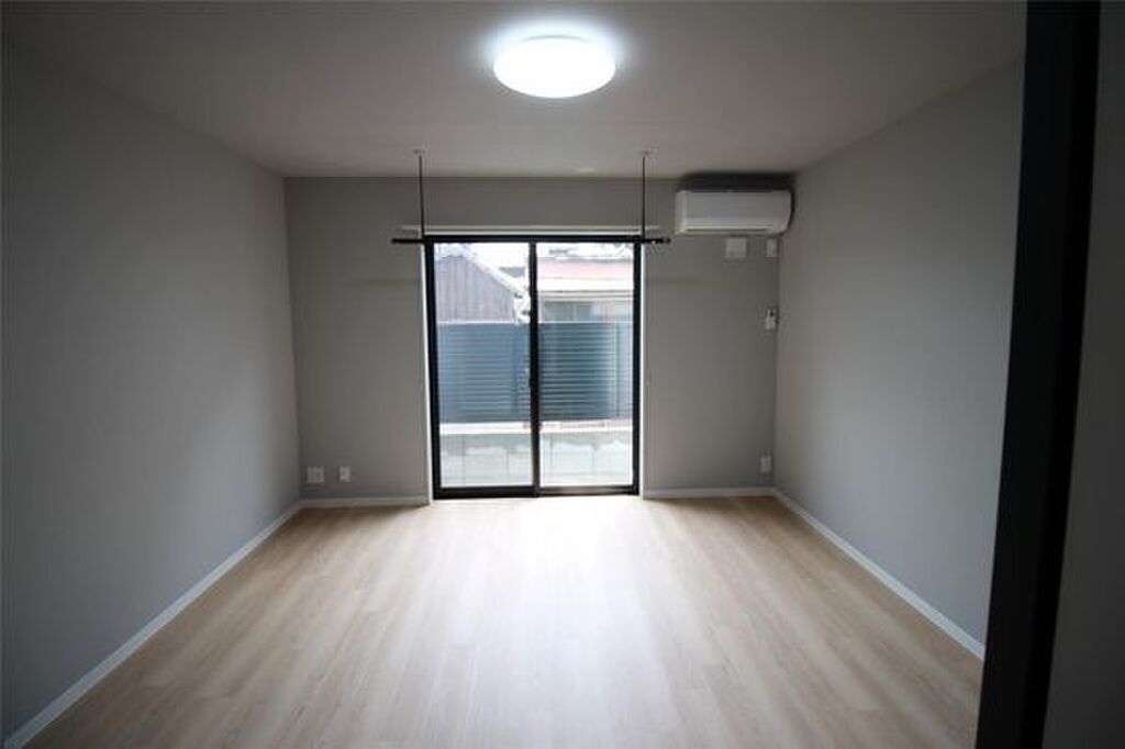 (13/17) 居室・リビング