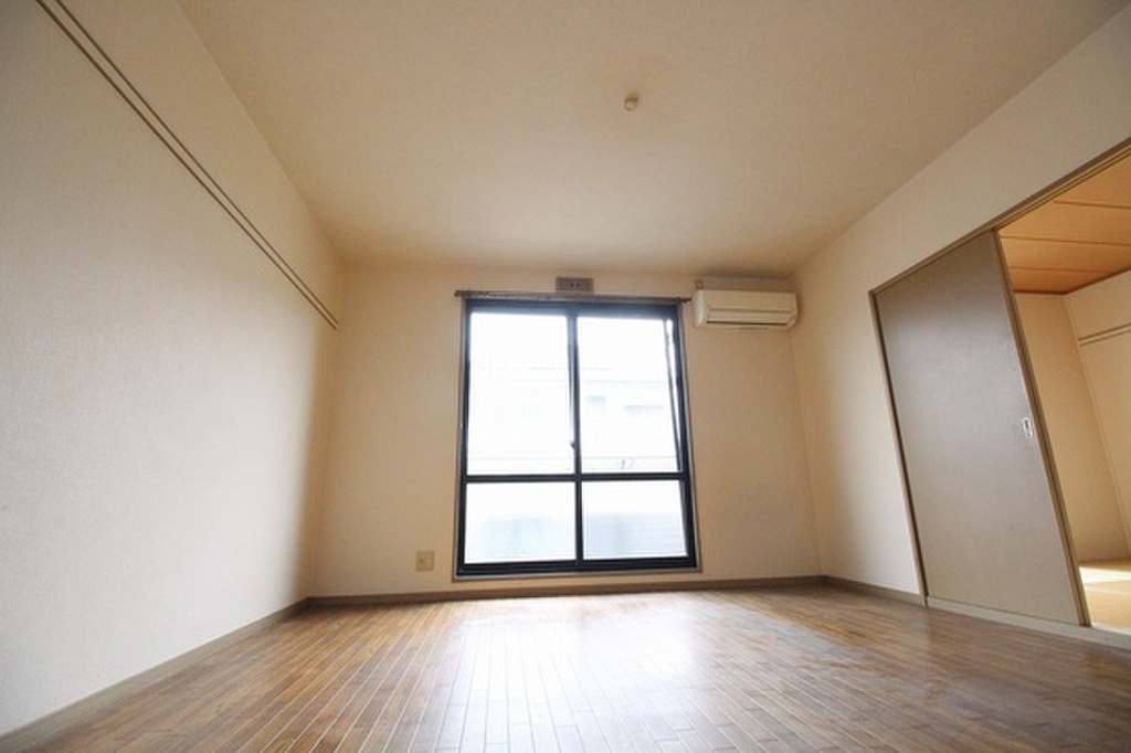 (2/13) 居室・リビング (2/13) 居室・リビング