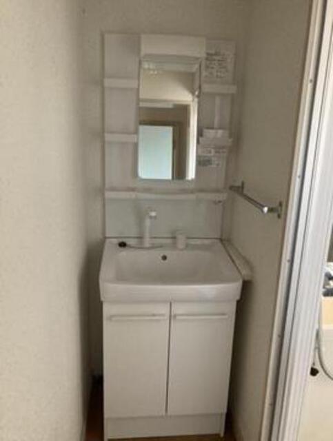 三栄コーポ