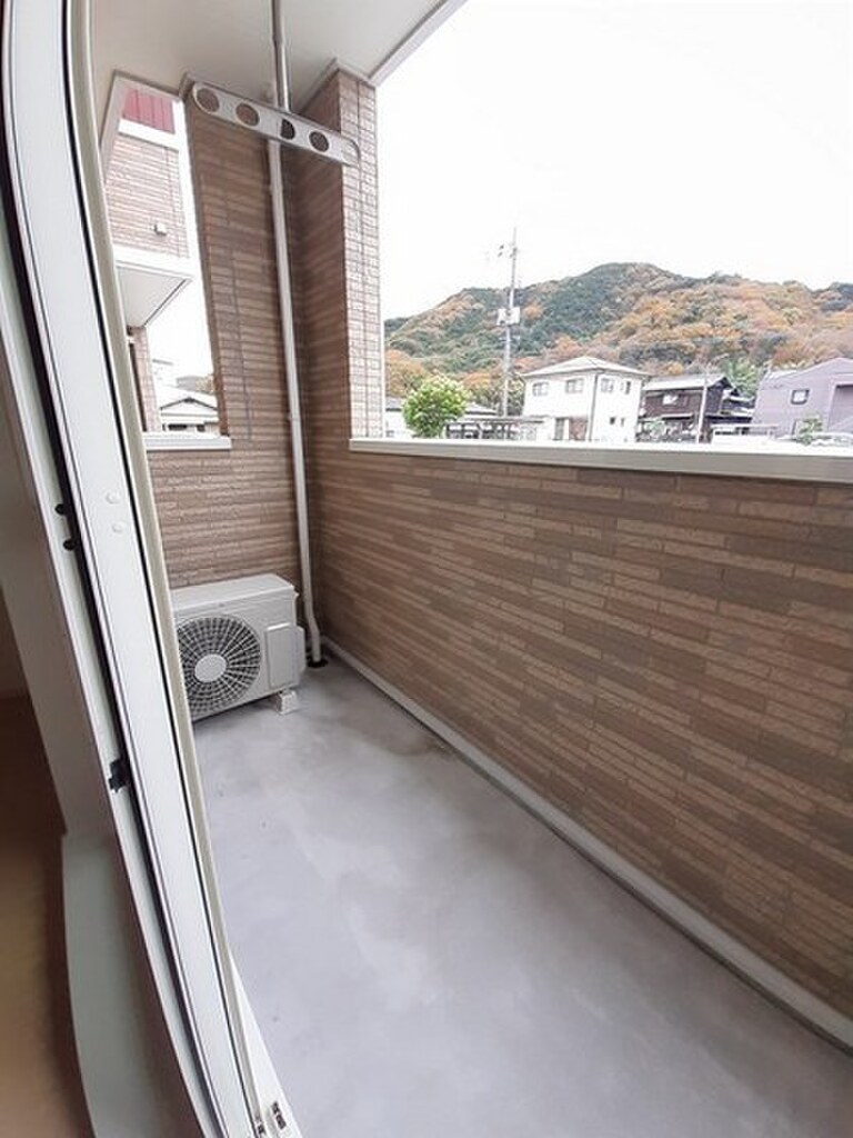 (8/13) バルコニー