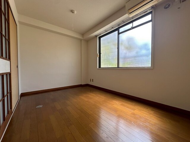 信光ビル