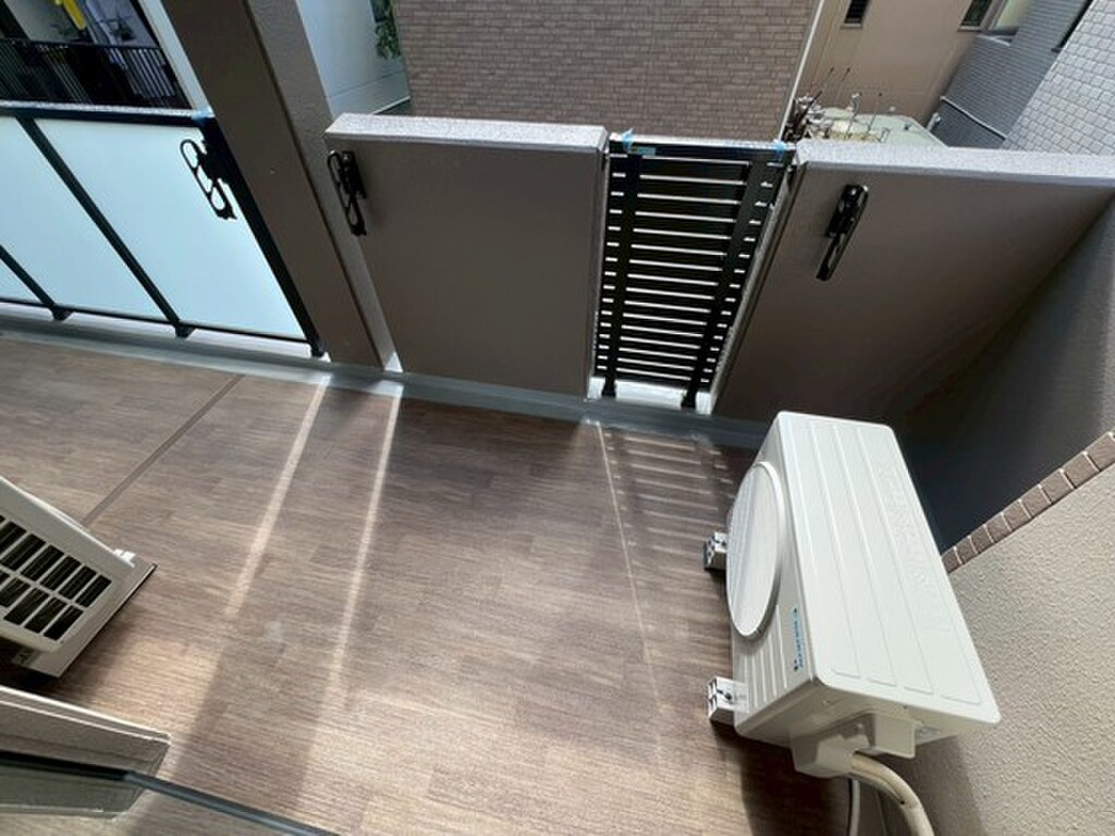 (11/27) バルコニー