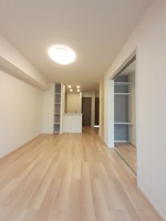 ニュー・エンブレムB