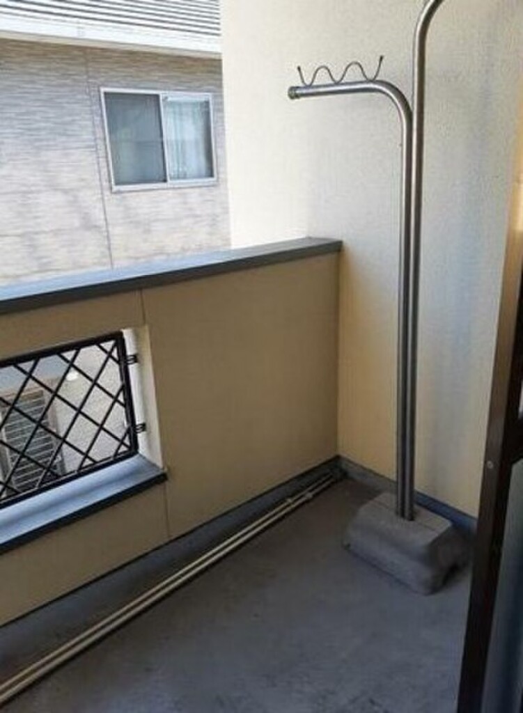 (8/16) バルコニー