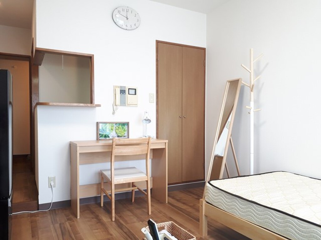 エールマンスリー中筋 1K 居室・リビング