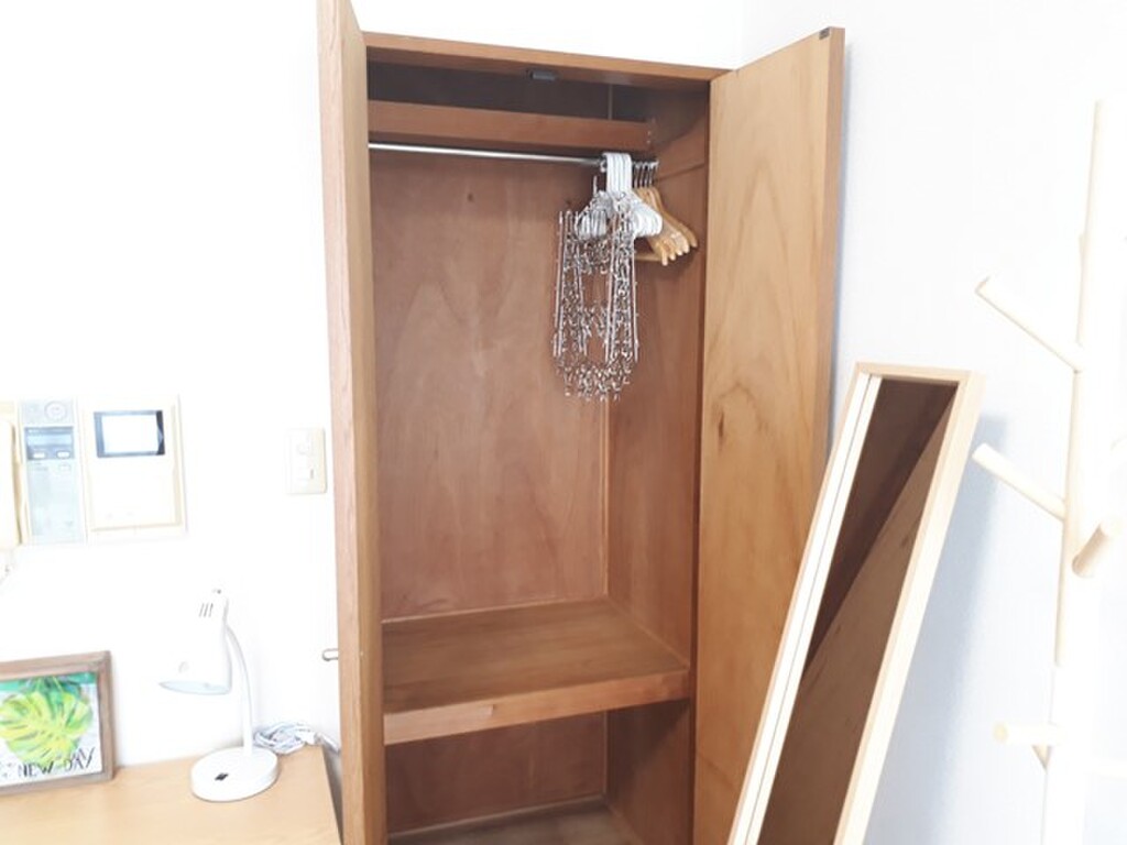 エールマンスリー中筋 1K 収納