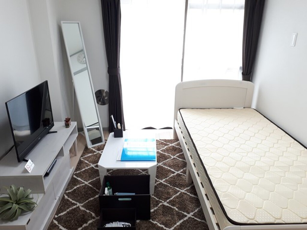 エールマンスリー横川 七番館 1K 居室・リビング