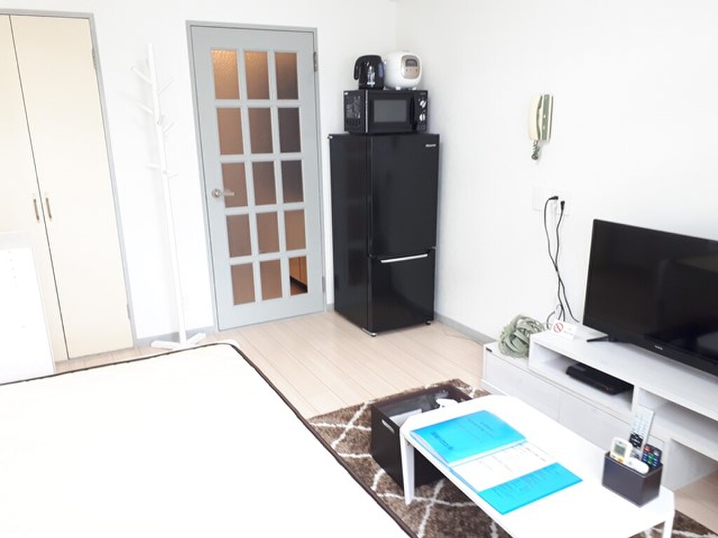 エールマンスリー横川 七番館 1K 居室・リビング