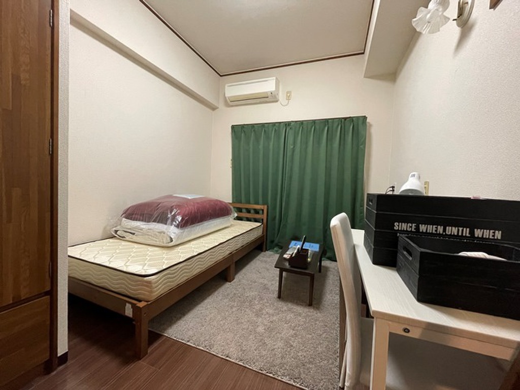 エールマンスリー井口 1Kの室内