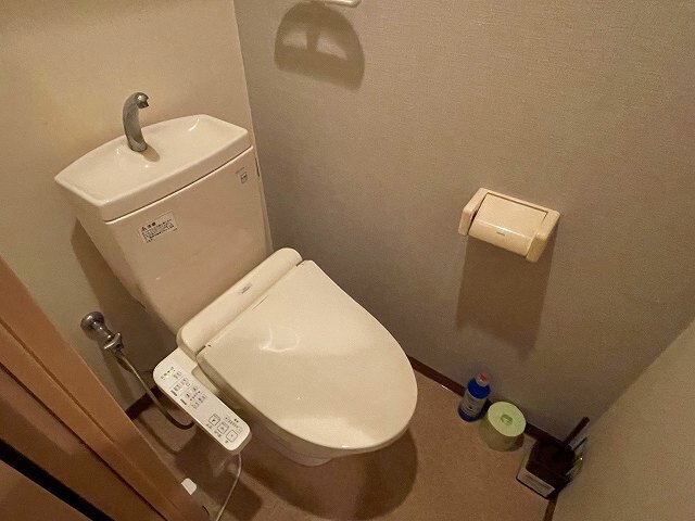 エールマンスリー幟町　参番館 1R トイレ