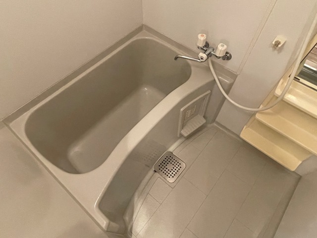 エールマンスリー幟町　参番館 1R バス