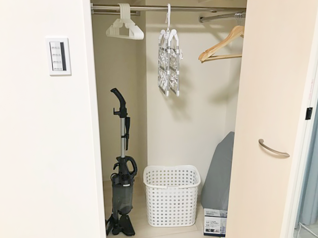 エールマンスリー広島駅 1K 収納