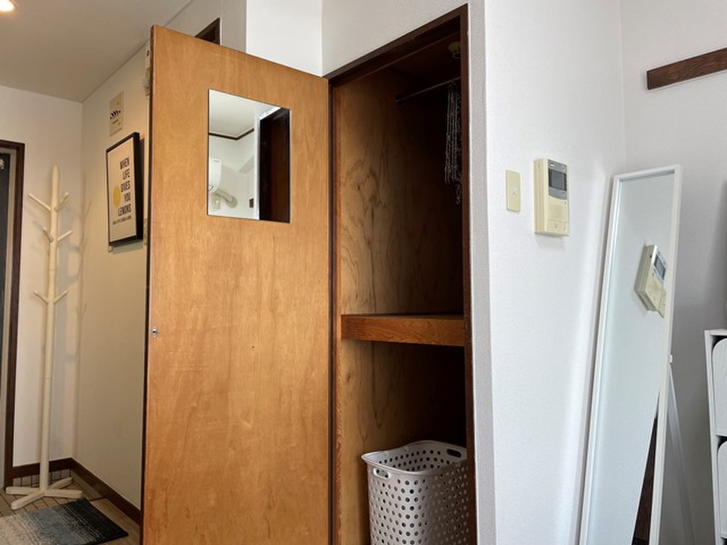 エールマンスリー舟入 1R 収納