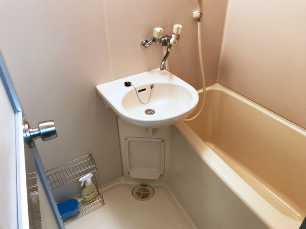 エールマンスリー東白島 壱番館 1K バス エールマンスリー東白島 壱番館 1K バス