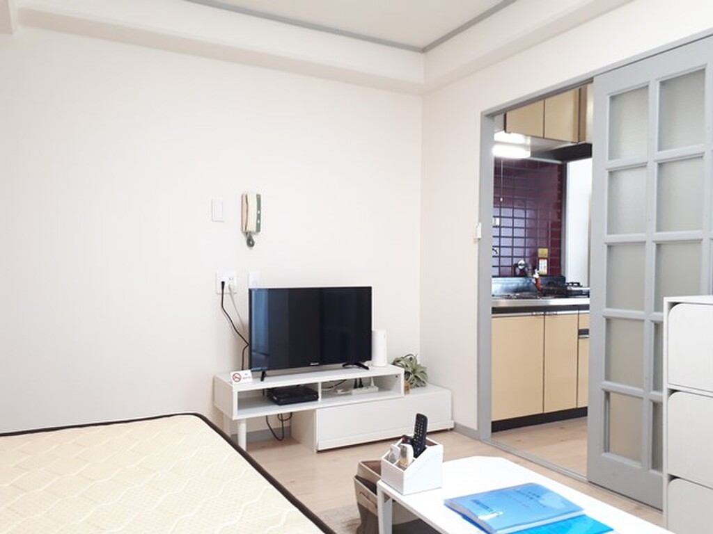 エールマンスリー横川 七番館 1K 居室・リビング