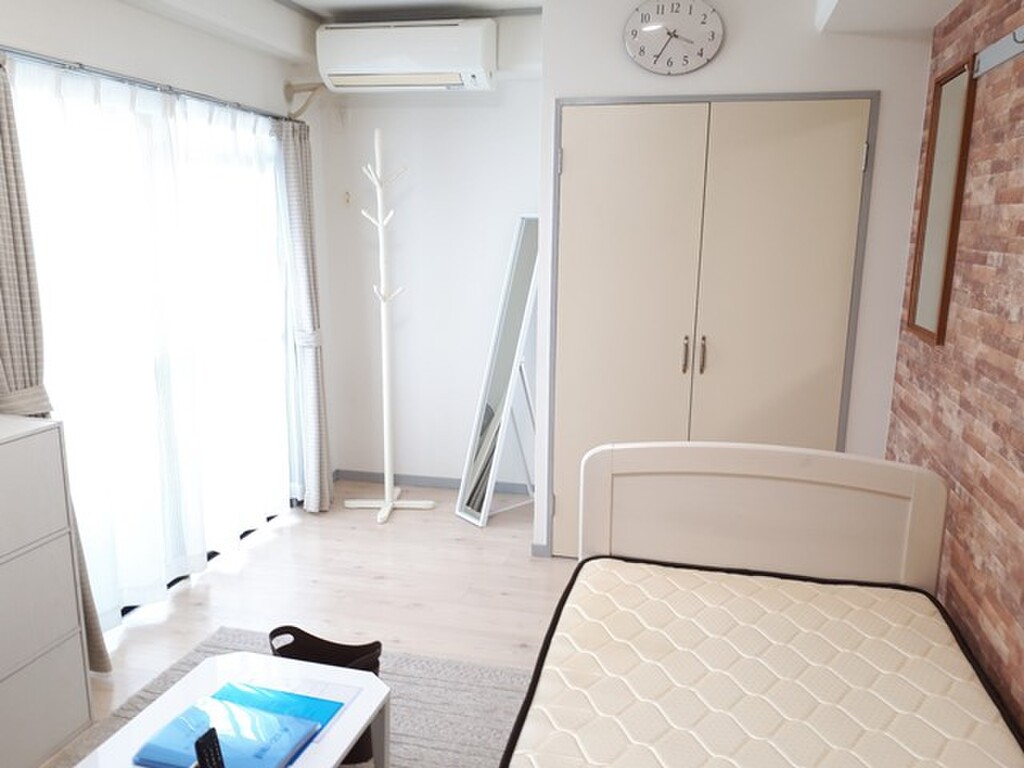 エールマンスリー横川 七番館 1K 居室・リビング