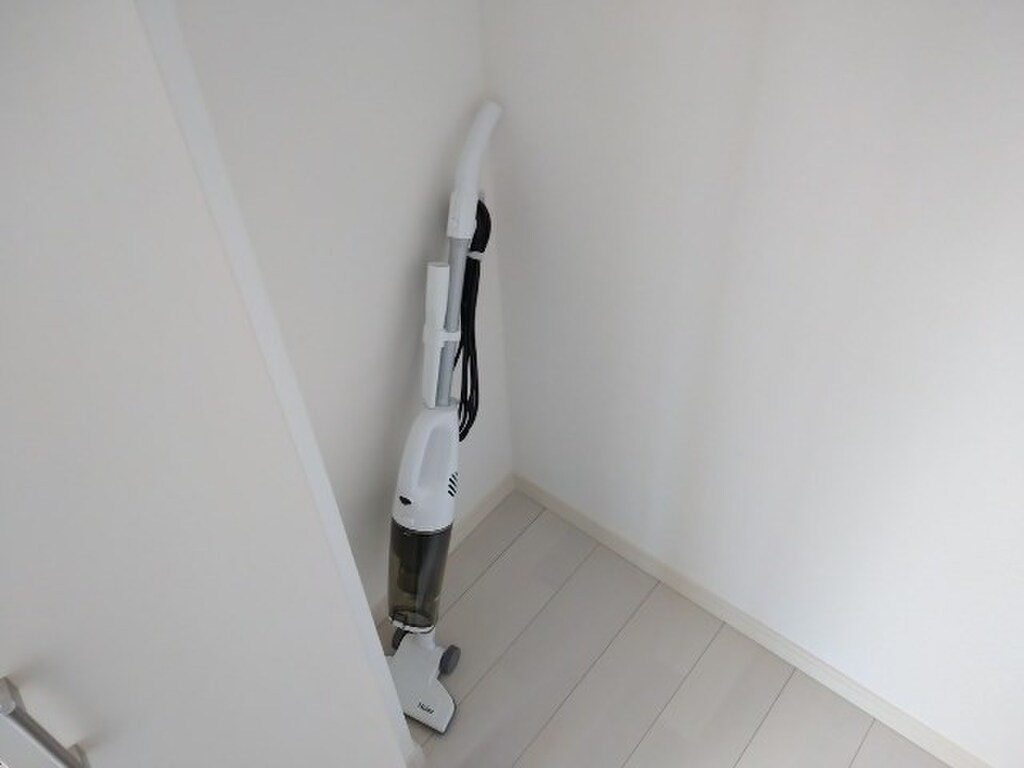 エールマンスリー廿日市駅前 1K 収納