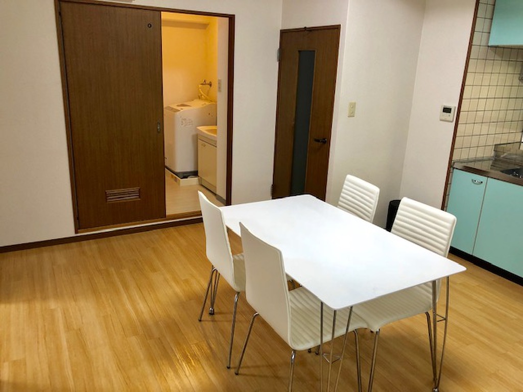 エールマンスリー段原 壱番館 2LDK 居室・リビング