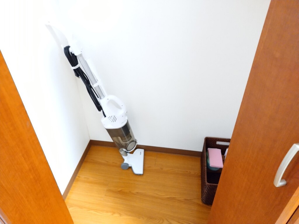 エールマンスリーマツダスタジアム前 1K 収納