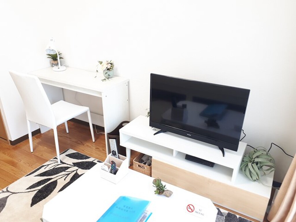 エールマンスリー広島駅北弐番館 1K 居室・リビング