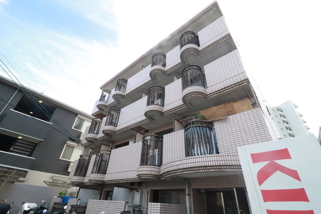 Naka-ku / Eba मा रुम खाली