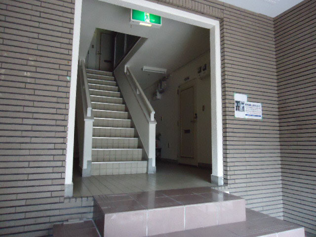 エールマンスリー横川 九番館 1R 外観