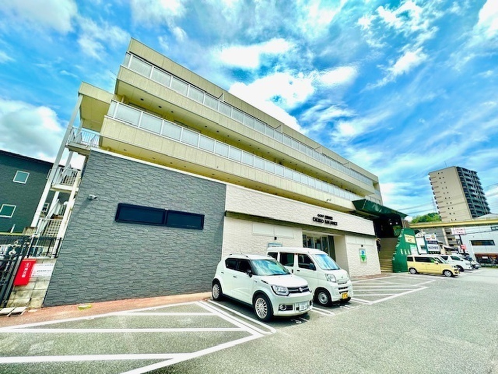 ☆大町駅徒歩6分☆小型犬の飼育可能でルームシェアも相談可能♪