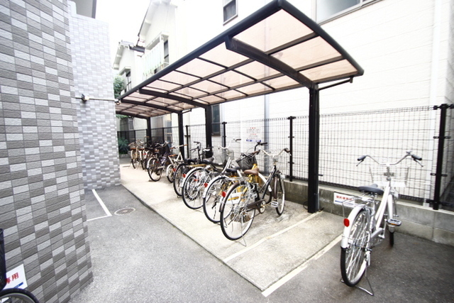 エールマンスリー宇品神田弐番館 1K 駐輪場