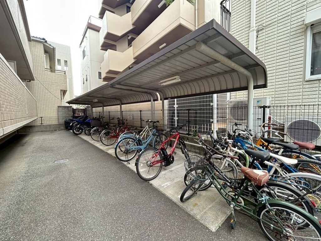 (17/27) 駐輪場 (17/27) 駐輪場