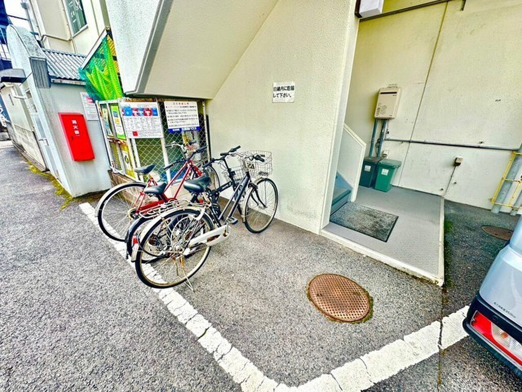 (25/34) ゴミ置き場