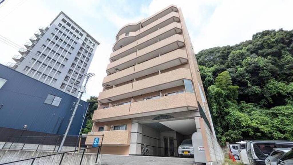 ☆★広島駅まで徒歩圏内★☆陽当り良好で室内も広々♪