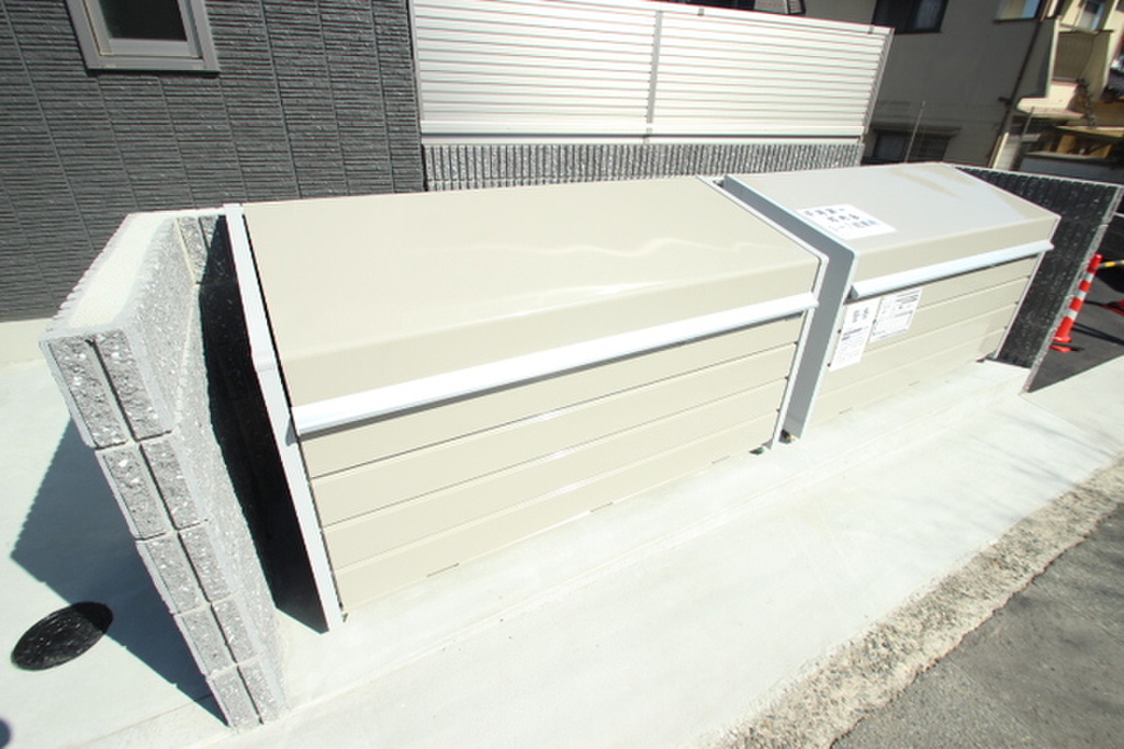 (21/29) ゴミ置き場 (21/29) ゴミ置き場