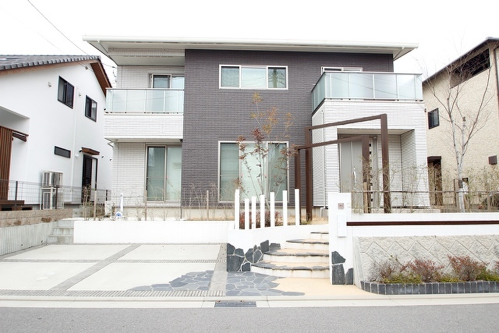 (23/30) 外観 (23/30) 外観