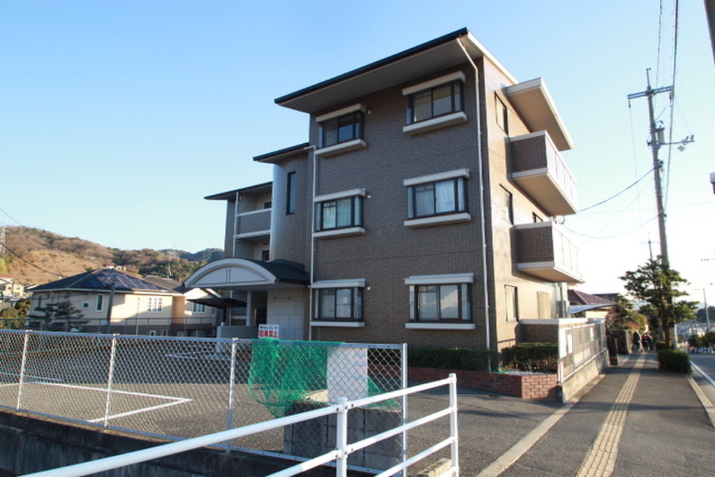 安芸郡府中町みくまり　2LDK　カウンターキッチン