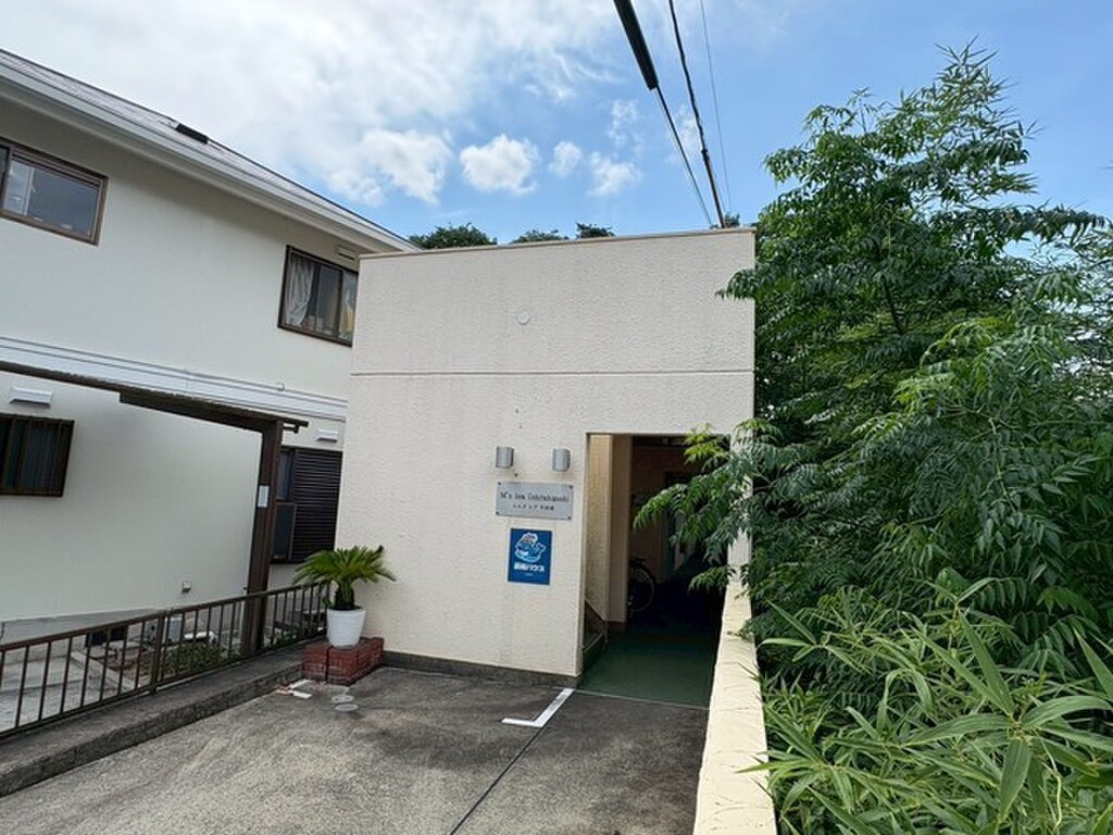 ☆牛田エリア☆フルリノベーションできれいな1LDK♪