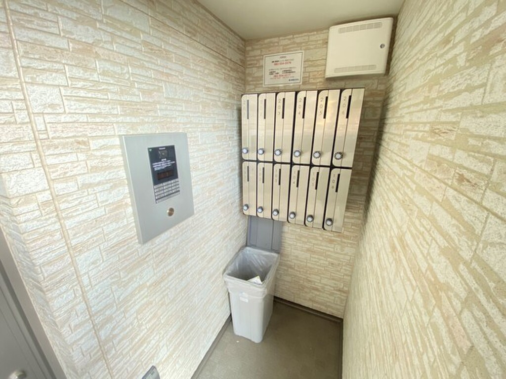 (16/19) 外観 (16/19) 外観