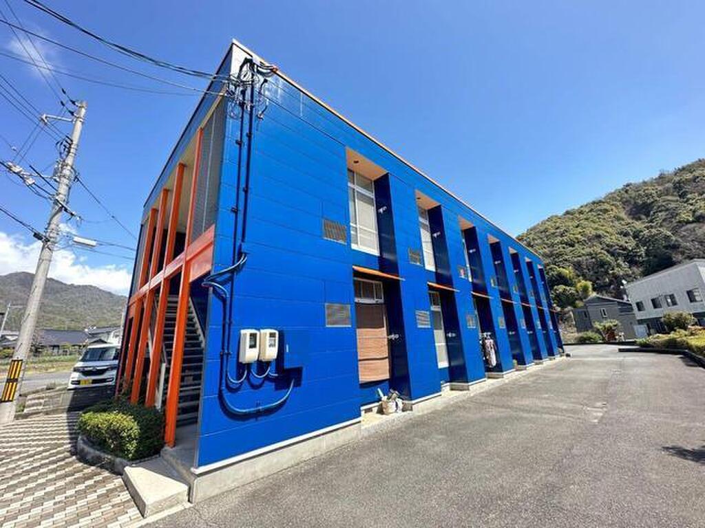 Saeki, No เงินมัดจำ เงินเรคิน, ที่จอดรถยนต์ฟรี