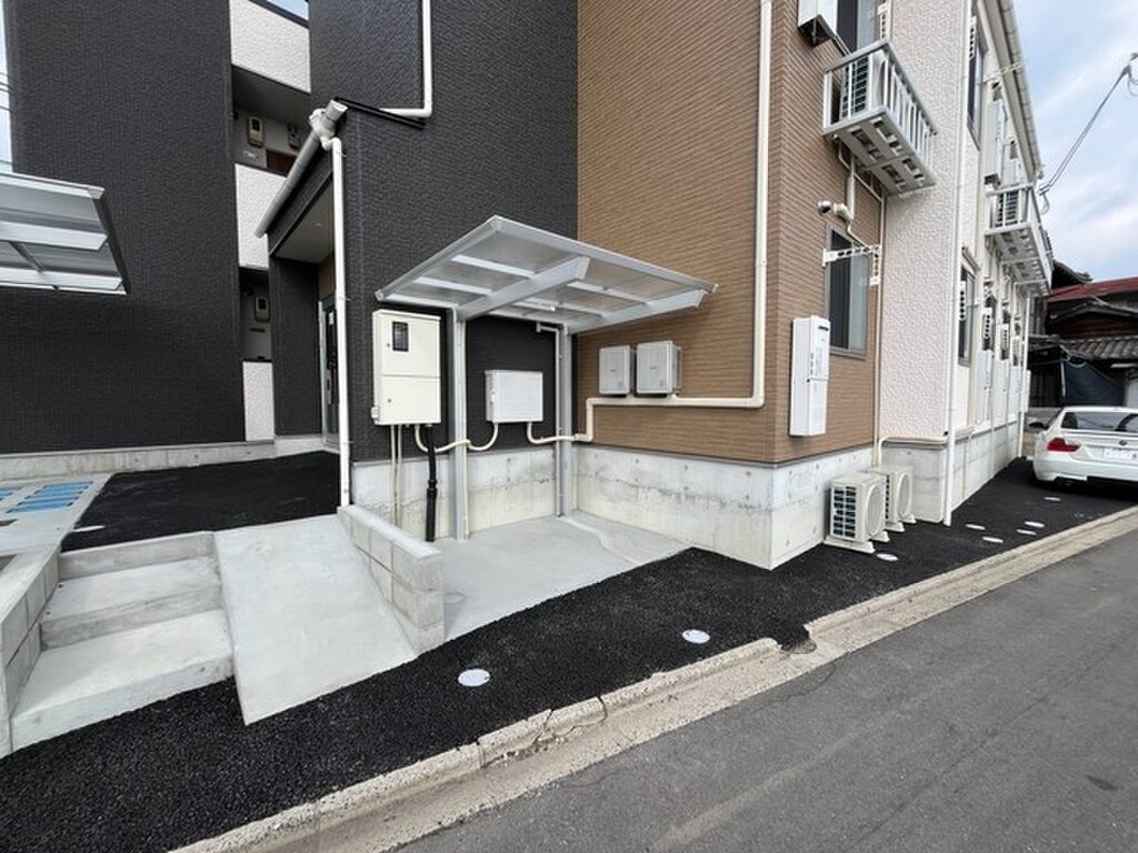 (22/25) 外観 (22/25) 外観