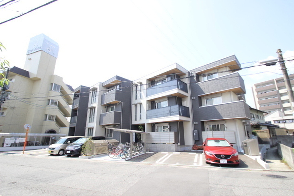 (23/32) 外観 (23/32) 外観