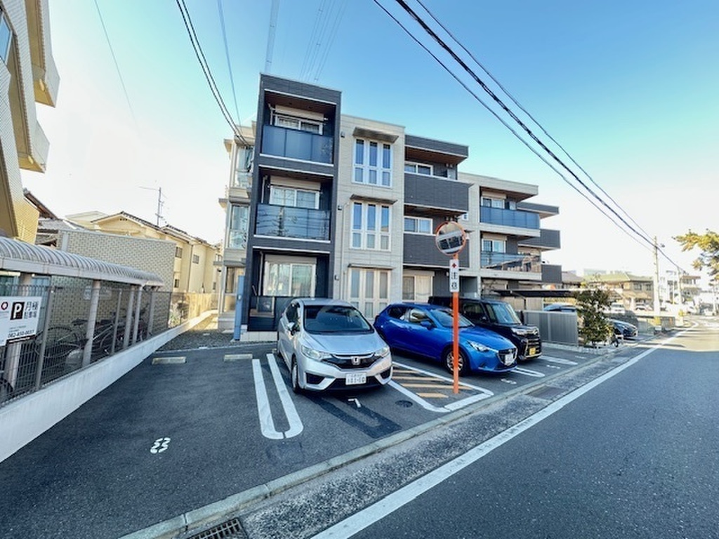 (24/32) 外観 (24/32) 外観