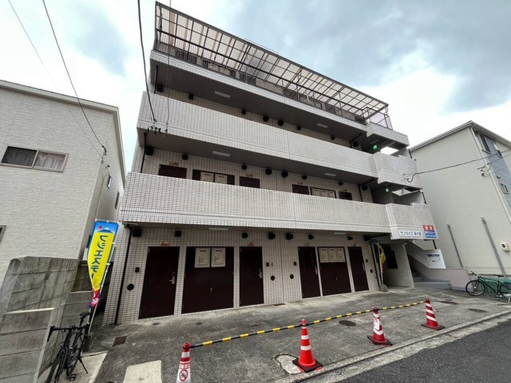 ☆イオンタウン楽々園すぐ近く！☆水道代無料☆都市ガス☆