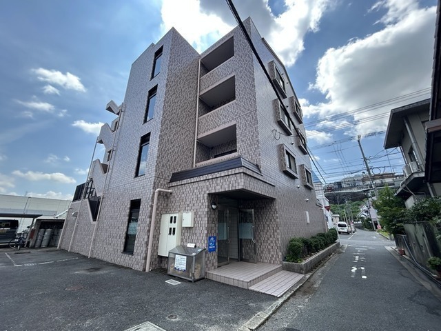 コスモピア