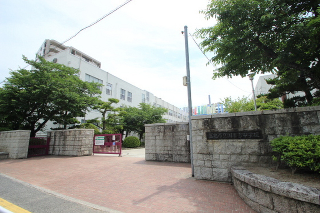 (23/25) 中学校
