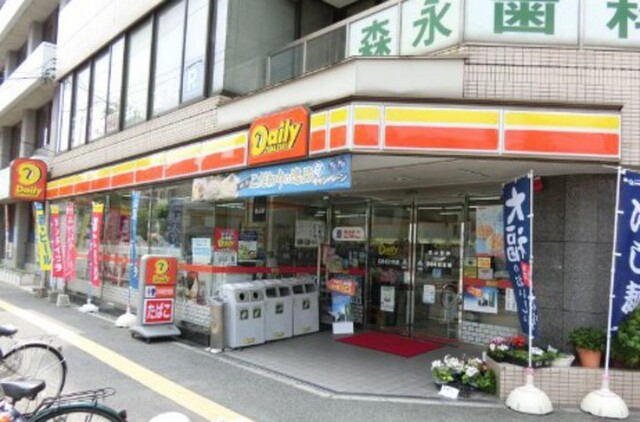 グラビスコート広島駅前通り