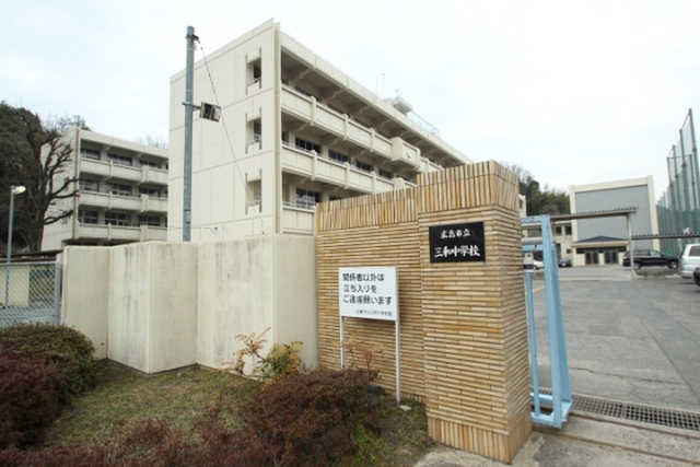 フルール a棟