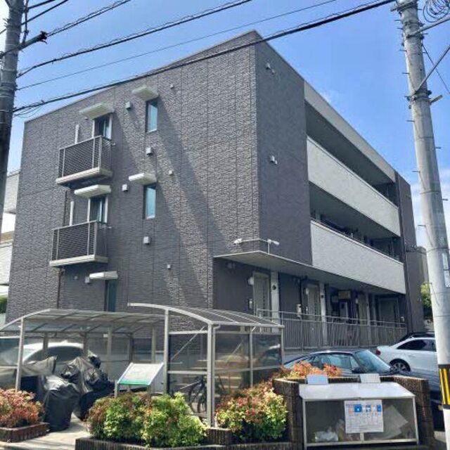 リヴュール