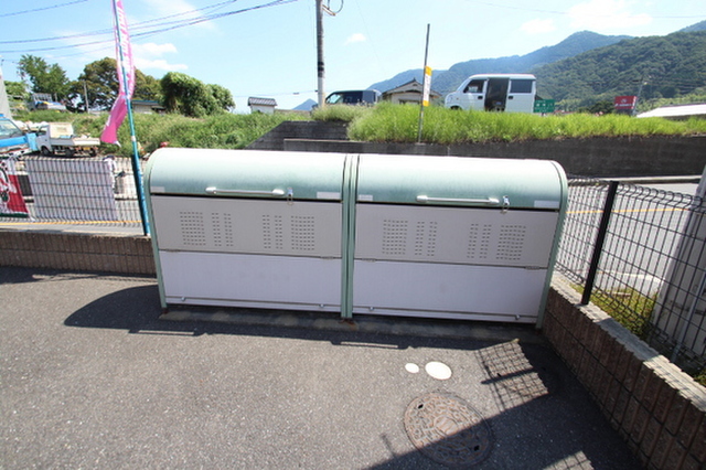 ラルゴ
