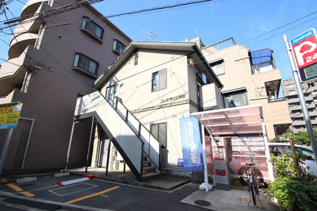 フレグランス伊関