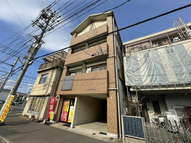 レトアヤマヤ