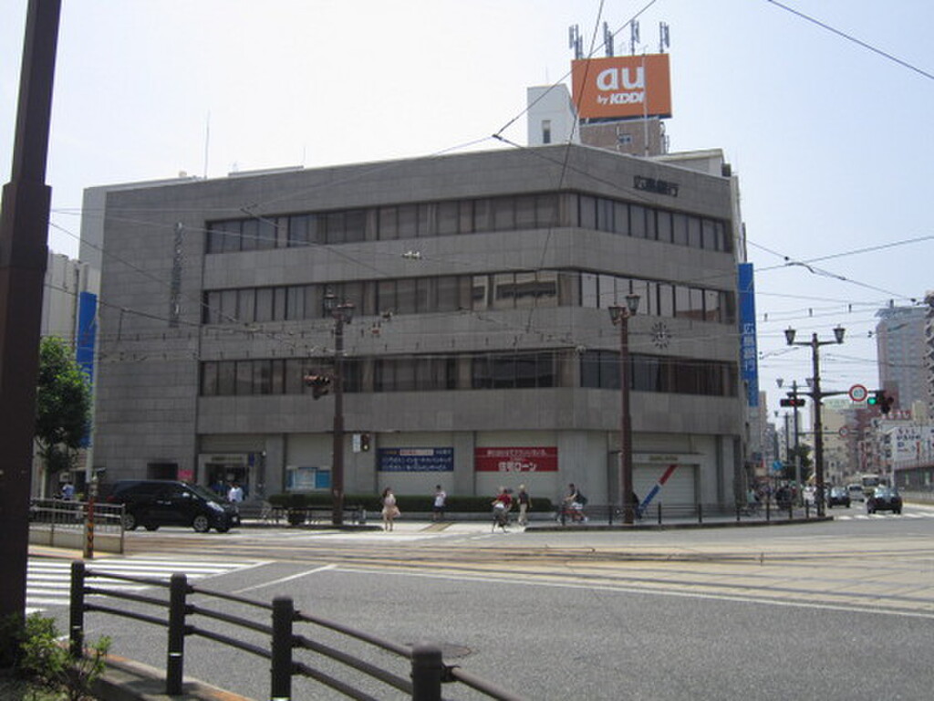 (19/23) 銀行